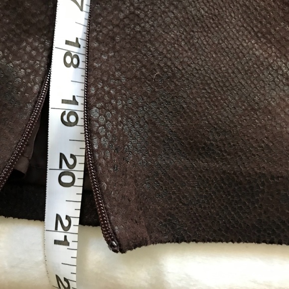 Brown "Snakeskin" Skirt, Sz4P. DP-01 - Picture 4 of 7